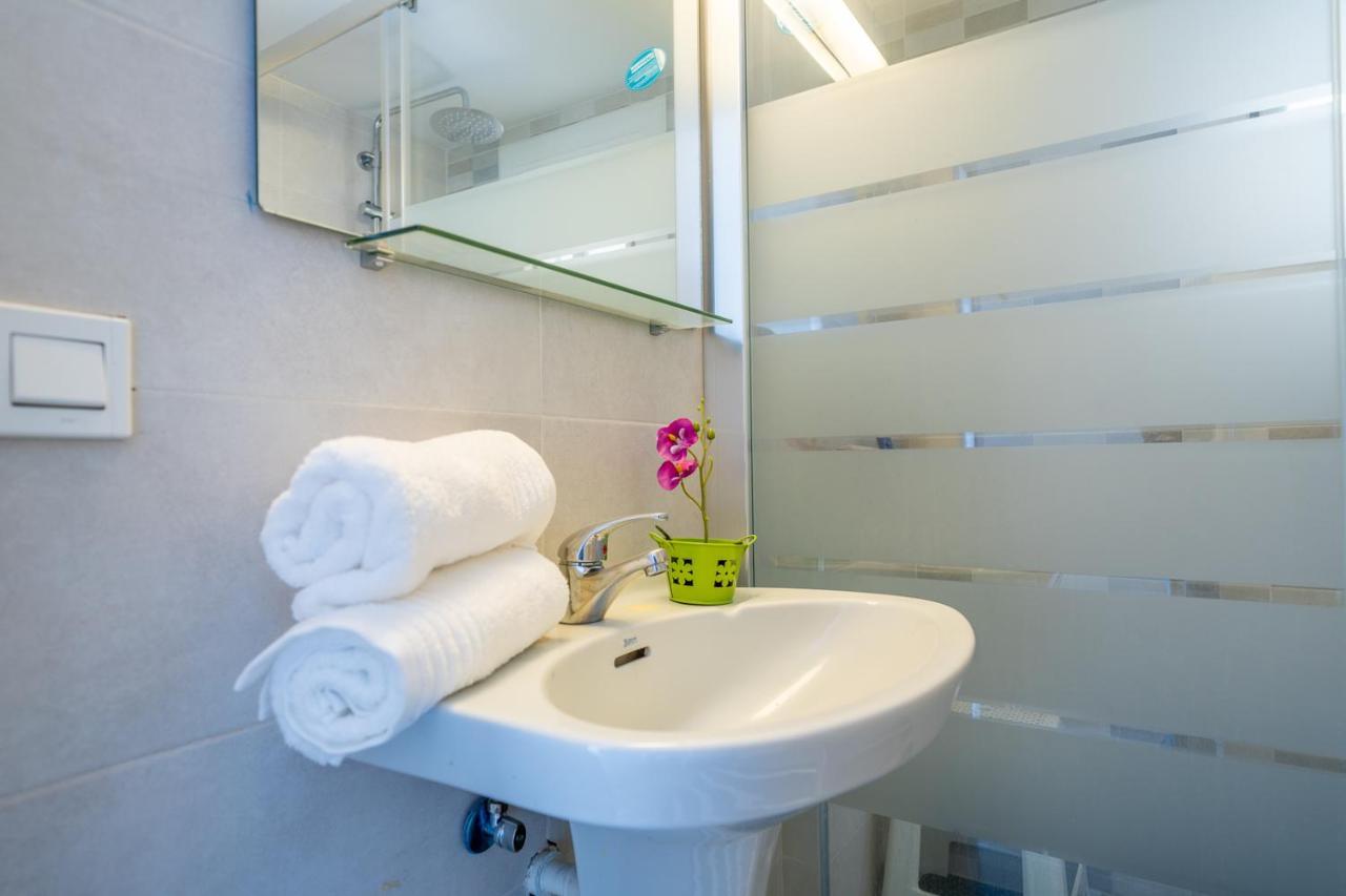 Villa Vista Lux, Piscina Privada Y Zona Exterior Con Vista Mar ตอสซาเดมาร์ ภายนอก รูปภาพ