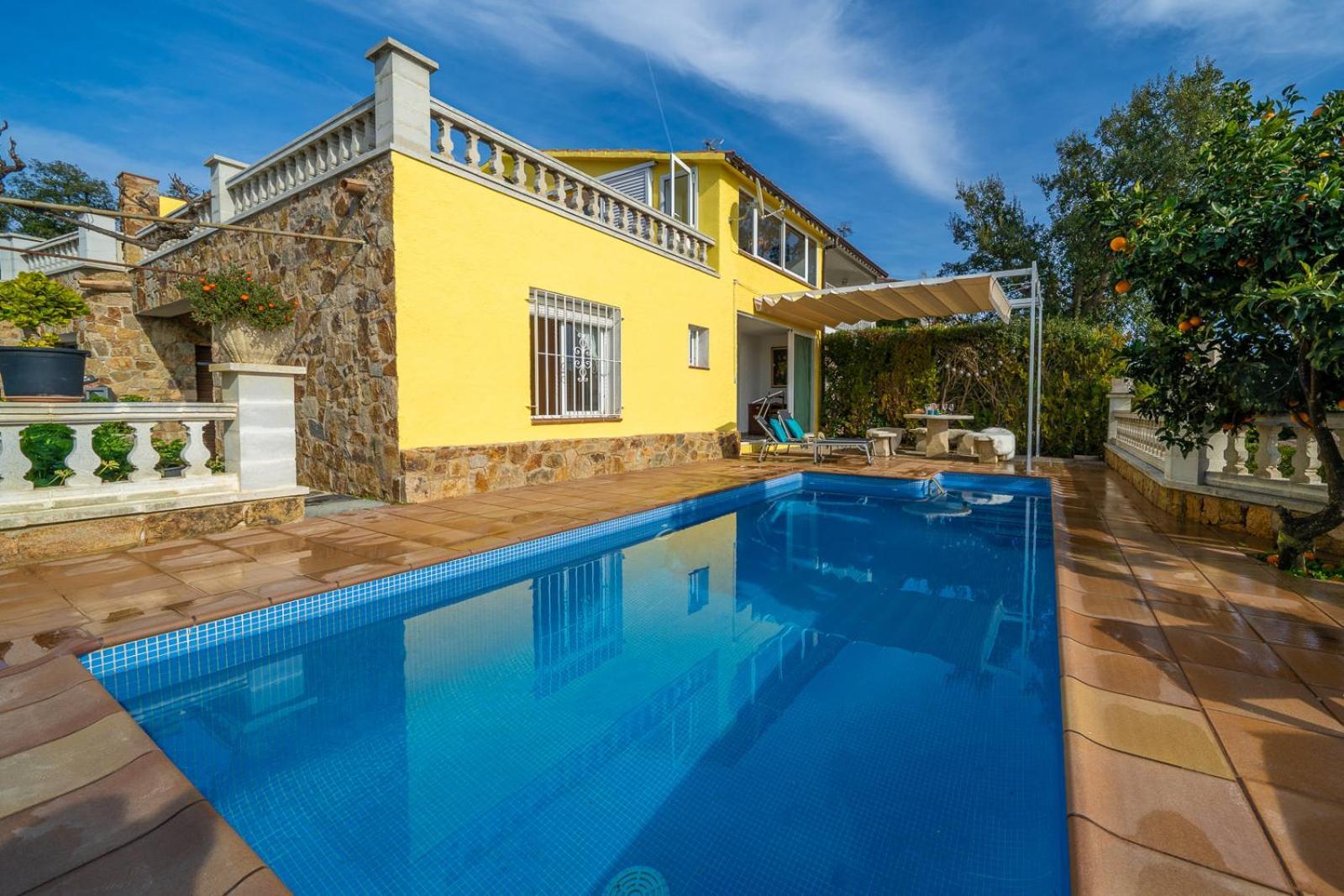Villa Vista Lux, Piscina Privada Y Zona Exterior Con Vista Mar ตอสซาเดมาร์ ภายนอก รูปภาพ